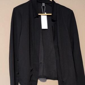 Chic Black Blazer